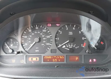 2003 BMW 325Xi from USA, damaged, VIN WBAEU33423PM56083